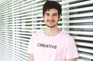 etudiant etranger travail